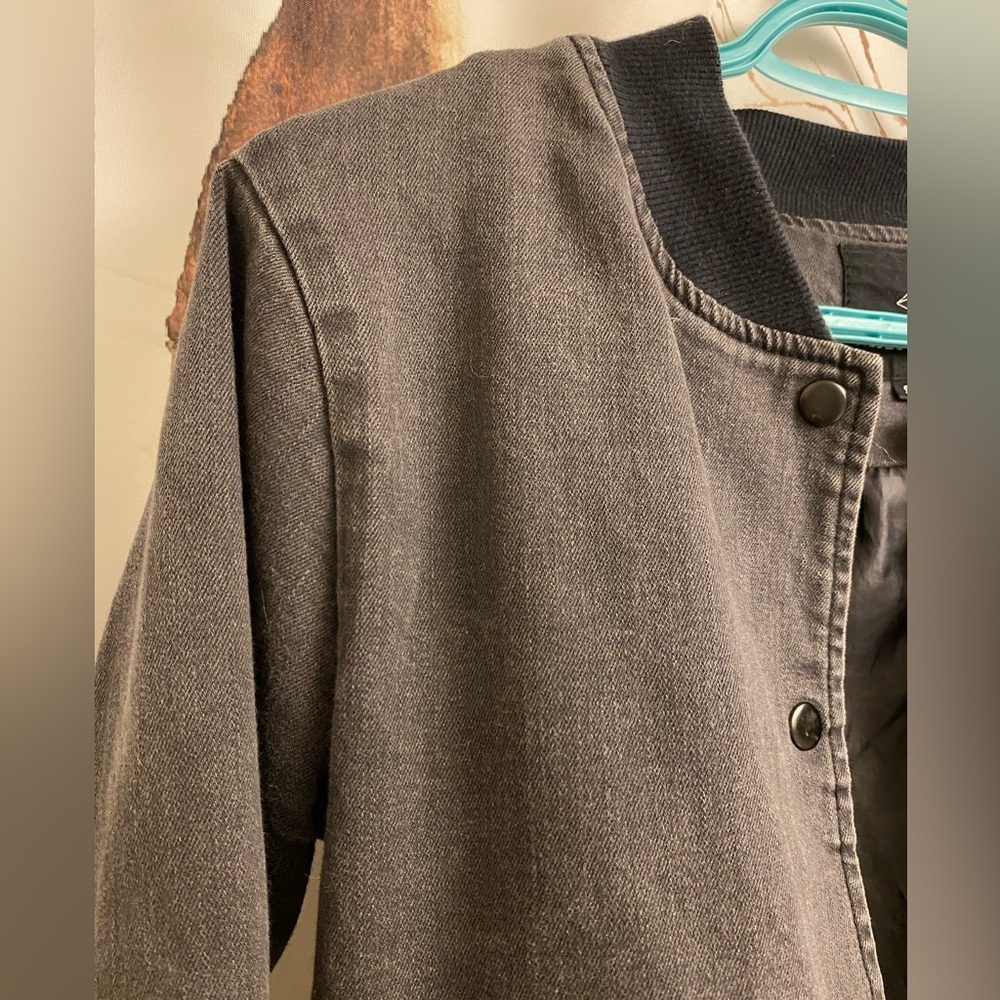 Small Gray Bomber Jacket​​​ - Picture 2 of 9